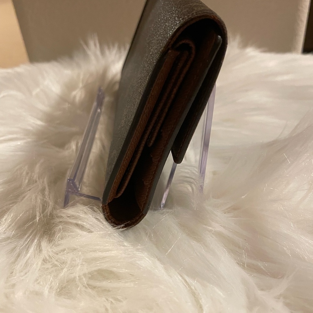 Louis Vuitton Monogram trifold wallet - Picture 3 of 8